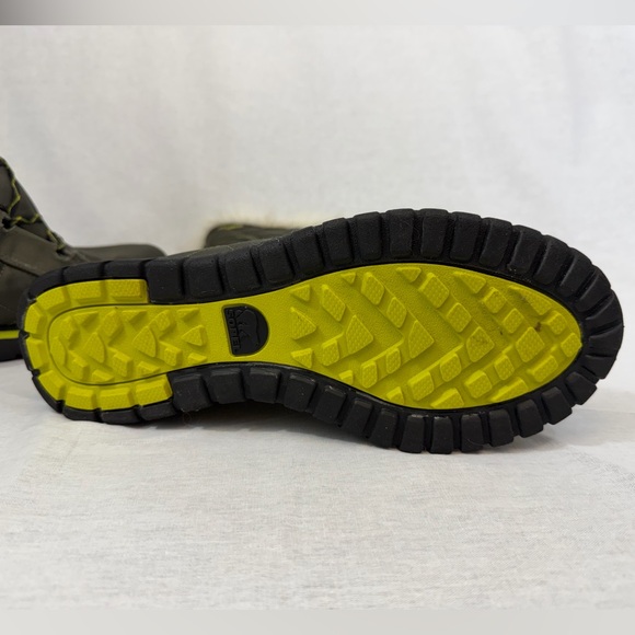 Sorel Cozy Cate Peat Moss Quilted Winter Lace-Up Boots - Picture 12 of 14